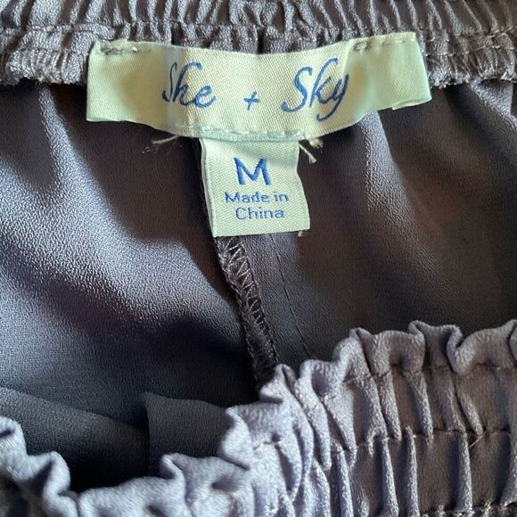 She + Sky Shorts Blue Flowy Sheer Overlay Pull On Elastic Waist Belt Size Medium - Picture 8 of 9